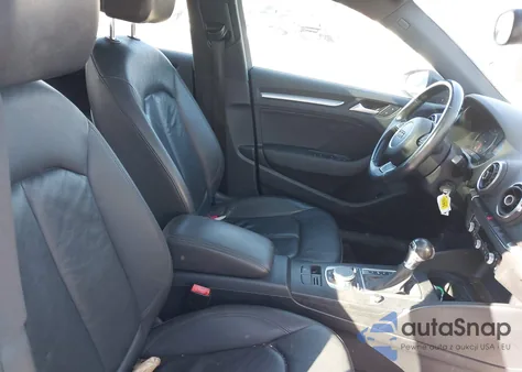 2015 Audi A3 2.0T Premium z USA, uszkodzony, nr VIN WAUBFGFF1F1122197